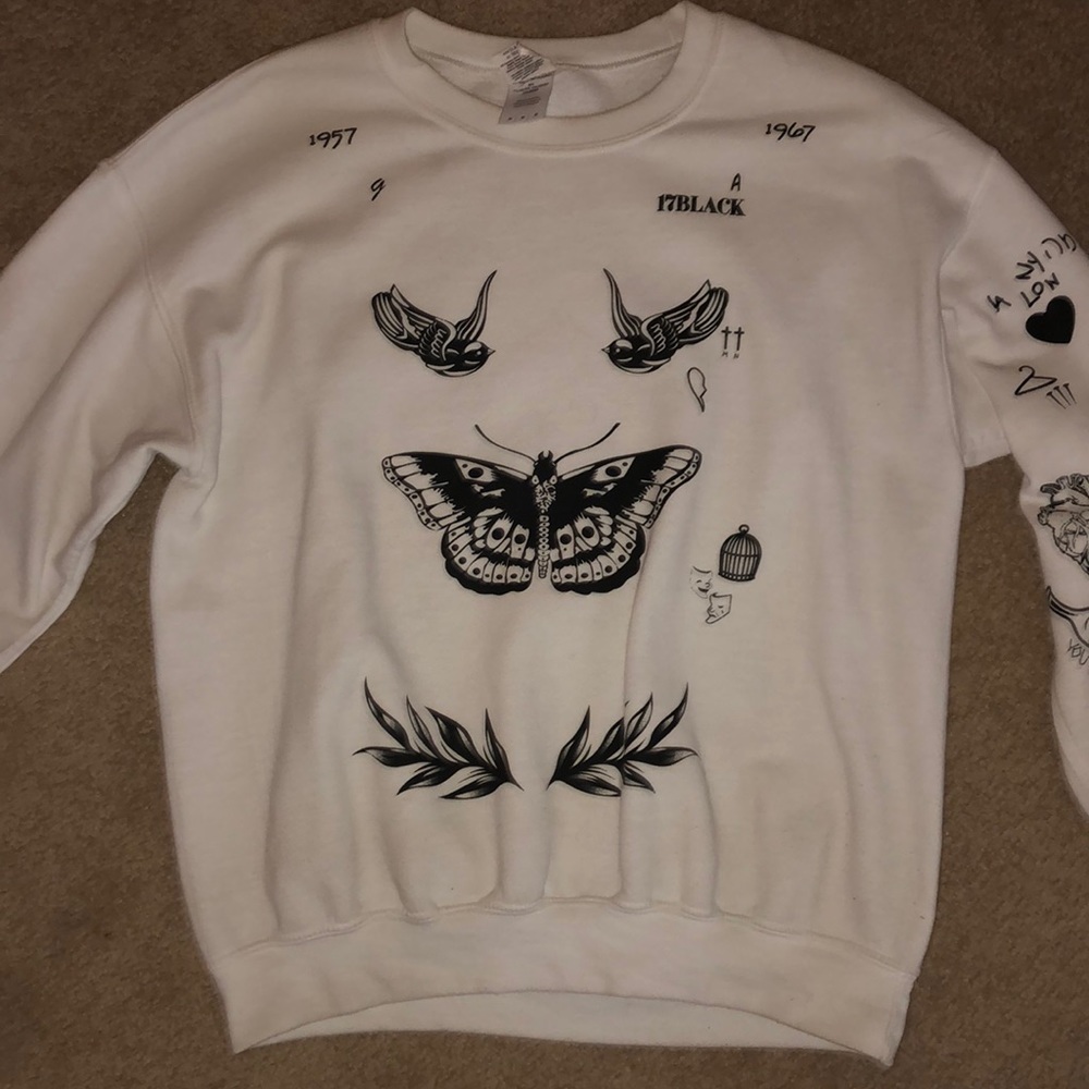 Harry Styles tattoo sweater!